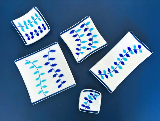 Set of plates - blue on white