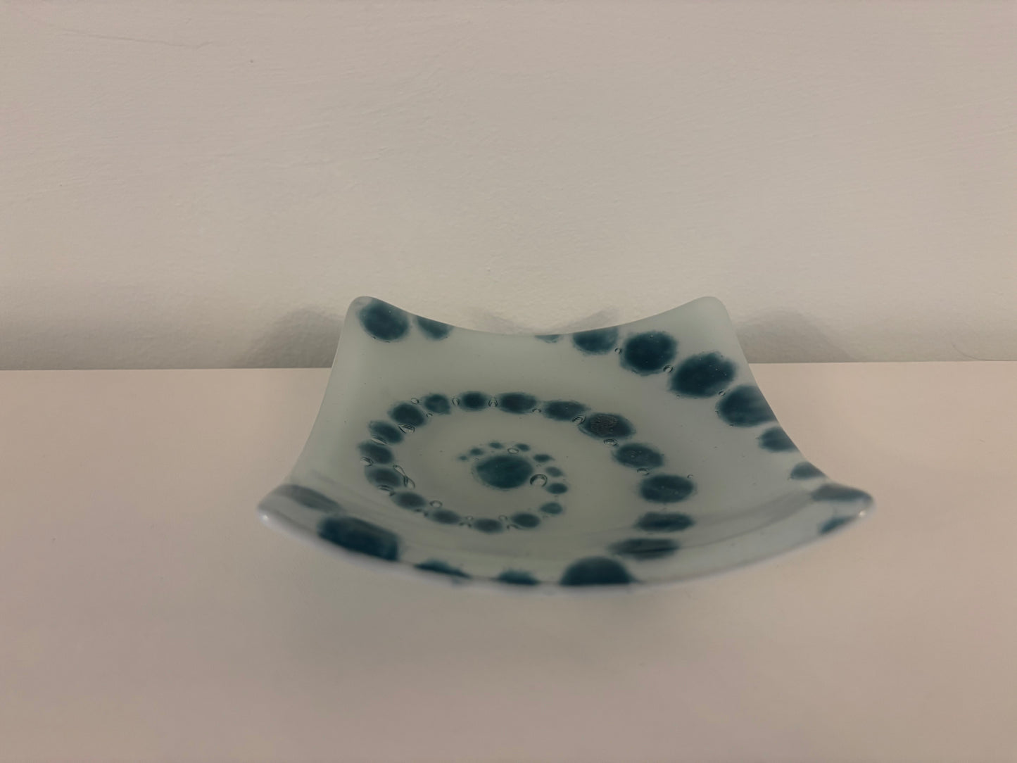 Blue circular pattern dish