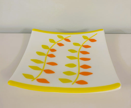 Plate - yellow on white